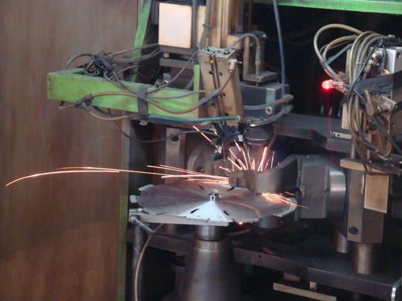 Laser welding diamond segments onto saw blade core